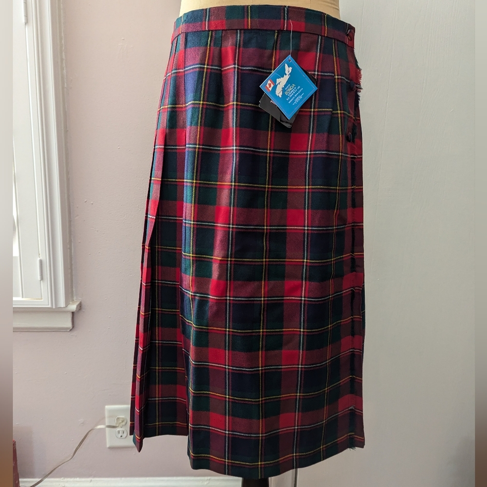 Authentic Scottish Tartan by Bonda Made in Canada NWT Vintage size 14 Outlander